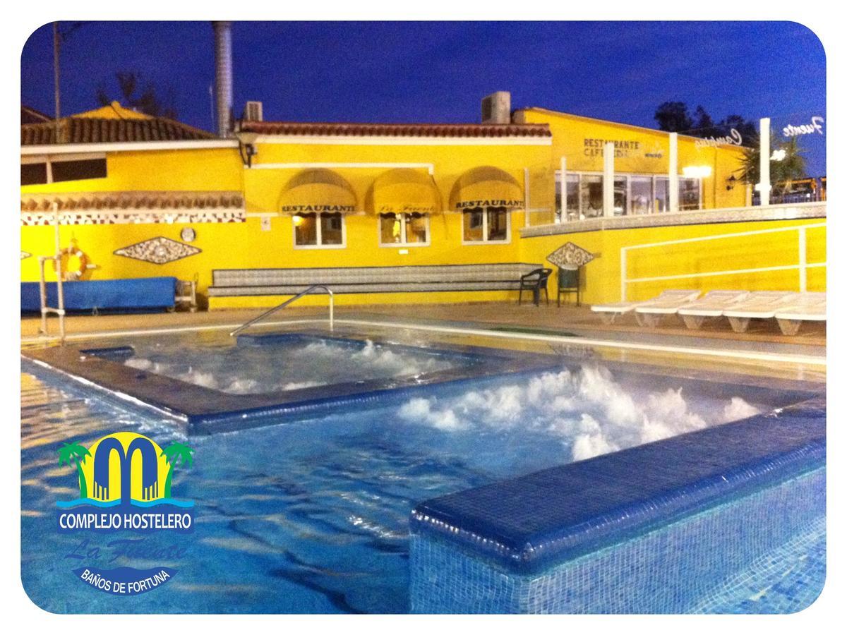 Complejo Hostelero La Fuente Fortuna Luaran gambar